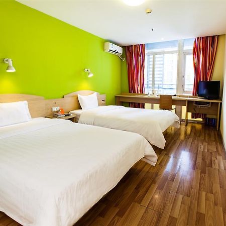 7Days Inn Guiyang West Yan'An Road Екстер'єр фото
