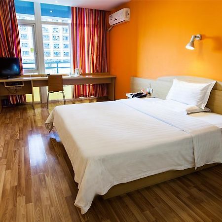 7Days Inn Guiyang West Yan'An Road Екстер'єр фото