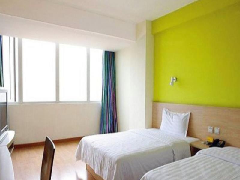 7Days Inn Guiyang West Yan'An Road Екстер'єр фото